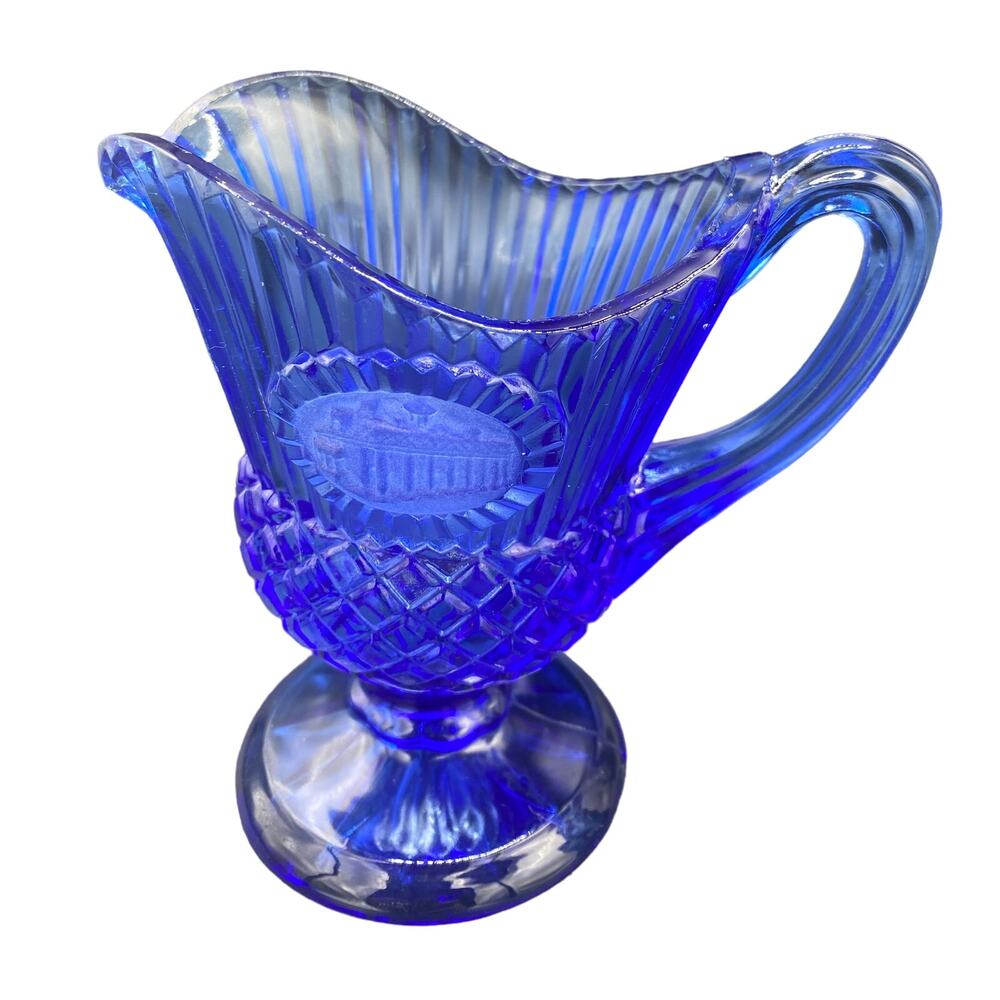 Vtg Avon Cobalt Blue small Pedestal Pitcher Creamer Salt & Pepper Set - Picture 2 of 7